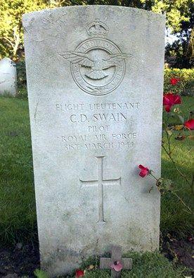 Cyril douglas swain raf 105 sqn grave