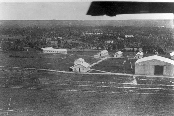 Terrain de point clos 1936 vue aerienne 3